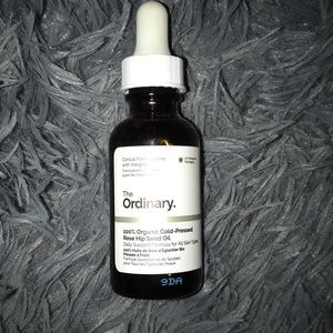 100% organic cold pressed Rose hip seed oil